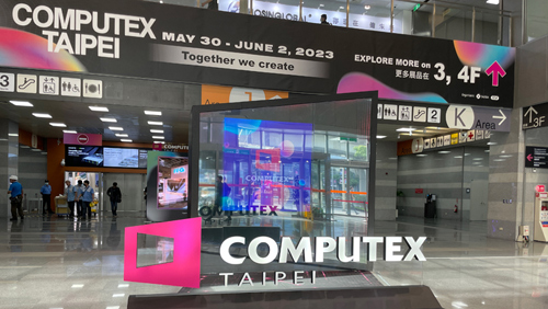 达文在2023台北国际电脑展上展出了新款车载电脑！